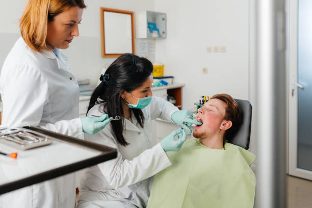 Best Emergency Wisdom Teeth Removal in Lavaca, AR
