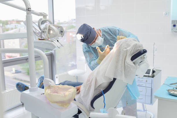 Best Emergency Broken Tooth Repair in Lavaca, AR